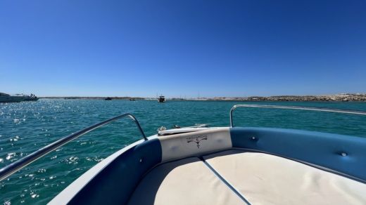 Ibiza Motorboat Trimarchi 57s alt tag text