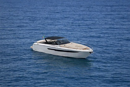 Чартер Моторная яхта Cranchi Endurance 30 Монига-дель-Гарда