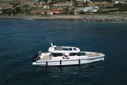 Charter Motorboat Brabus Axopar Cannes