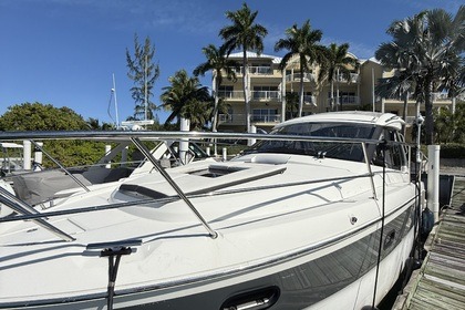 Rental Motorboat Bavaria S33 Turks and Caicos Islands