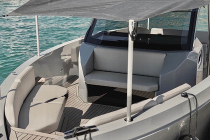 Miete Motorboot RAND BOATS RAND ESCAPE 30 Grimaud