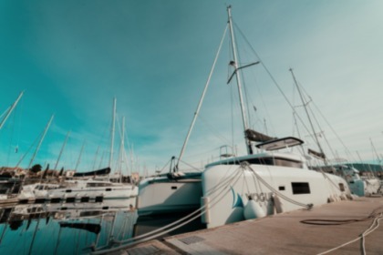 Charter Catamaran LAGOON 42 Šibenik