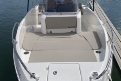 Miete Motorboot Quicksilver Activ 555 open Marseille