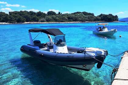 Alquiler Neumática CAPELLI Tempest 770 Trogir