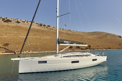 Hire Sailboat  Elan Impression 43 Zadar