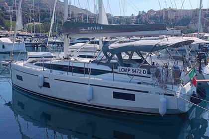 Hire Sailboat Bavaria Yachtbau Bavaria C38 Tropea