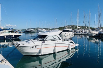 Rental Motorboat VALFINITY I. - Beneteau Antares 8 Pirovac