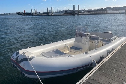 Location Semi-rigide Bwa 22GT Lorient