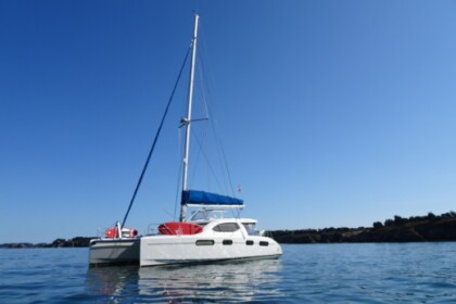 Location Catamaran Robertson and Caine Léopard 46 Quiberon