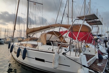 Hire Sailboat Dufour 410 GRAND LARGE Ayamonte