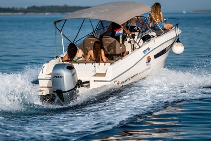 Charter Motorboat Atlantic Marine Suncruiser 690 Pula