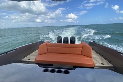 Rental Motor yacht Vanquish 40' Vanquish Miami