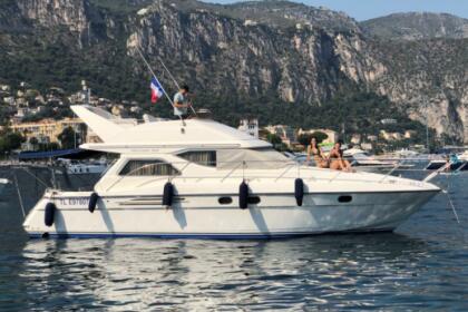 Rental Motorboat Princess 360 Villefranche-sur-Mer