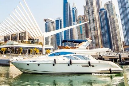 Hire Motor yacht Azimuth 50 Dubai