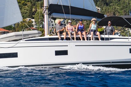 Miete Segelboot Bavaria C 38 Lefkada