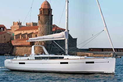 Noleggio Barca a vela Beneteau Oceanis 41.1 Capocesto