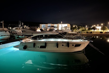 Miete Motoryacht Bavaria Virtess 420 Fly Sukošan