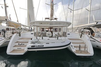 Noleggio Catamarano Lagoon-Bénéteau Lagoon 450 F - 4 + 2 cab. Trogir