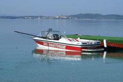 Charter Motorboat CORRECT CRAFT Ski Nautique 196 Ouranoupoli