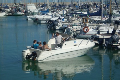 Charter Motorboat Bellingardo 20 Day Ancona
