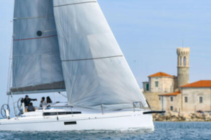 Чартер Парусная яхта BENETEAU FIRST 36 Афины