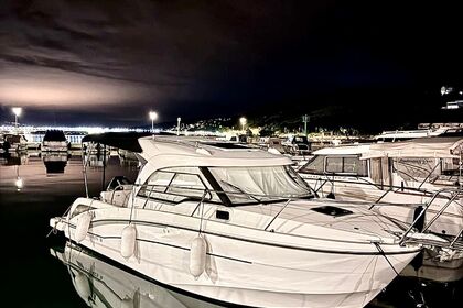 Ενοικίαση Μηχανοκίνητο σκάφος Beneteau Antares 8 ob Τρογκίρ