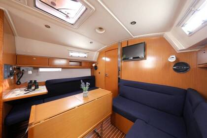 Czarter Jacht żaglowy  Bavaria Cruiser 36 Baška Voda