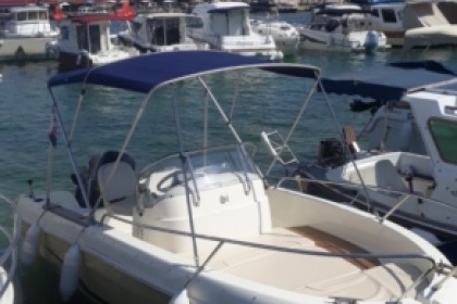 Verhuur Motorboot Jeanneau Cap Camarat Krk