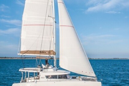 Alquiler Catamarán Catana Bali 4.1 - 4 + 2 cab. Nasáu