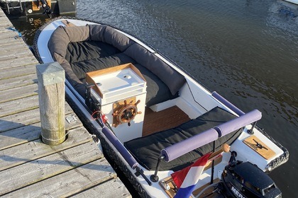 Charter Motorboat sloep console Loosdrecht