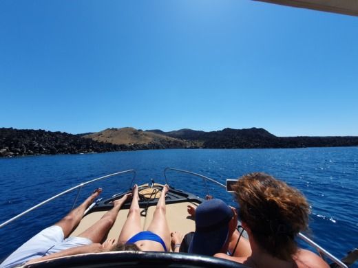 Santorin Motorboat Nireus Ω53 Elegance Black Edition alt tag text