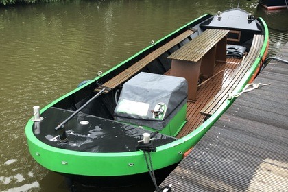 Charter Boat without licence  Onderdijker. Open stalen boot 12 personen Nieuwe Niedorp