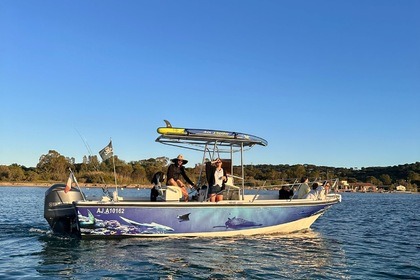 Location Bateau à moteur Boston Whaler 24 Outrage Port Grimaud