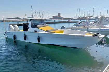 Charter Motorboat Cigala e Bertinetti Tiburon Trapani