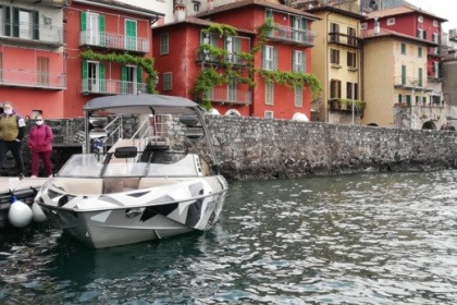 Alquiler Lancha Malibu Wakesetter 23lsv Lago de Como