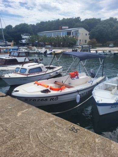 Pola Without license Adria Adria 500 alt tag text