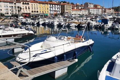 Rental Motorboat Jeanneau Cap Camarat 625wa Argelès-sur-Mer