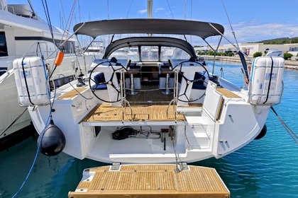 Verhuur Zeilboot Hanse Yachts Hanse 548 - 4 + 1 cab. Sukošan