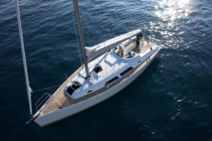 Charter Sailboat Hanse 370 Cannes
