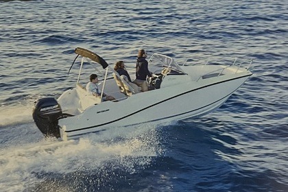 Charter Motorboat Quicksilver Activ open 675 Arzon