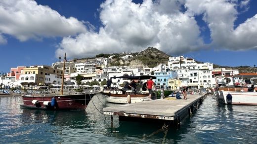 Νάπολη Sailboat Dufour New 360 Grand Large alt tag text