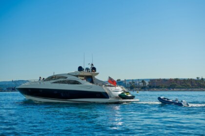 Verhuur Motorjacht Sunseeker 72 Predator Sotogrande