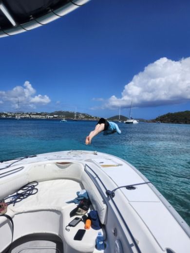 Charlotte Amalie Motorboat Cape Horn 32 centre console alt tag text