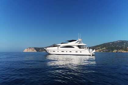 Alquiler Yate a motor Astondoa Astondoa 82 GLX Palma de Mallorca