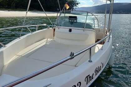 Charter Motorboat Jeanneau Cap Camarat 705 Vigo