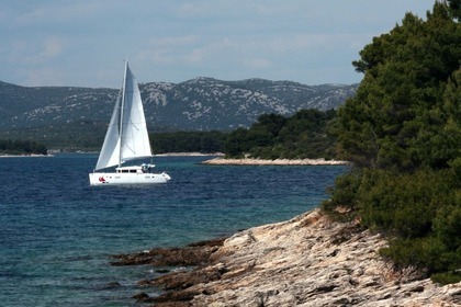 Noleggio Catamarano LAGOON LAGOON 400 Morter-Incoronate