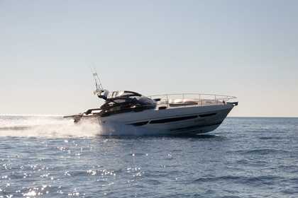 Aluguel Iate a motor Fiart Fiart 4seven Capri