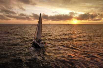 Miete Segelboot Beneteau Oceanis 411 Funchal