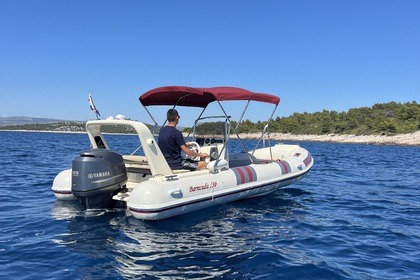 Hire RIB Barracuda 530 - Yamaha Šibenik