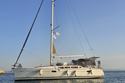 Rental Sailboat Jeanneau Sun Odyssey 42i Athens